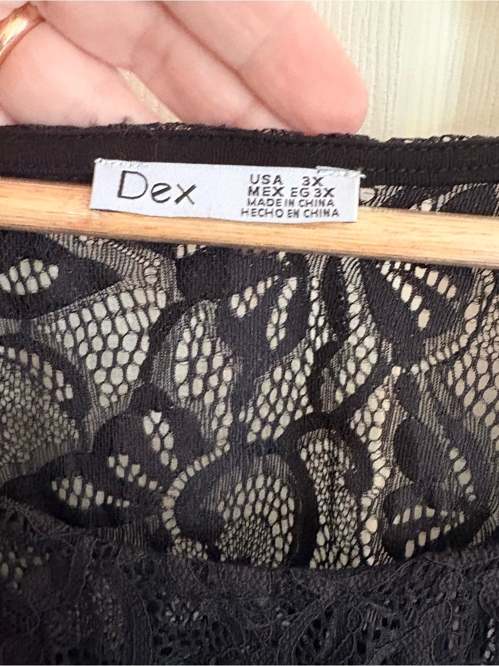 Dex Black Lace Short-Sleeve Scoop Neck Top 3X - Picture 3 of 4